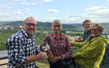 Und WEIN wird GOLD: Kulinarische Erlebniswanderung ab Weinstadt Endersbach zum Weingut GOLD